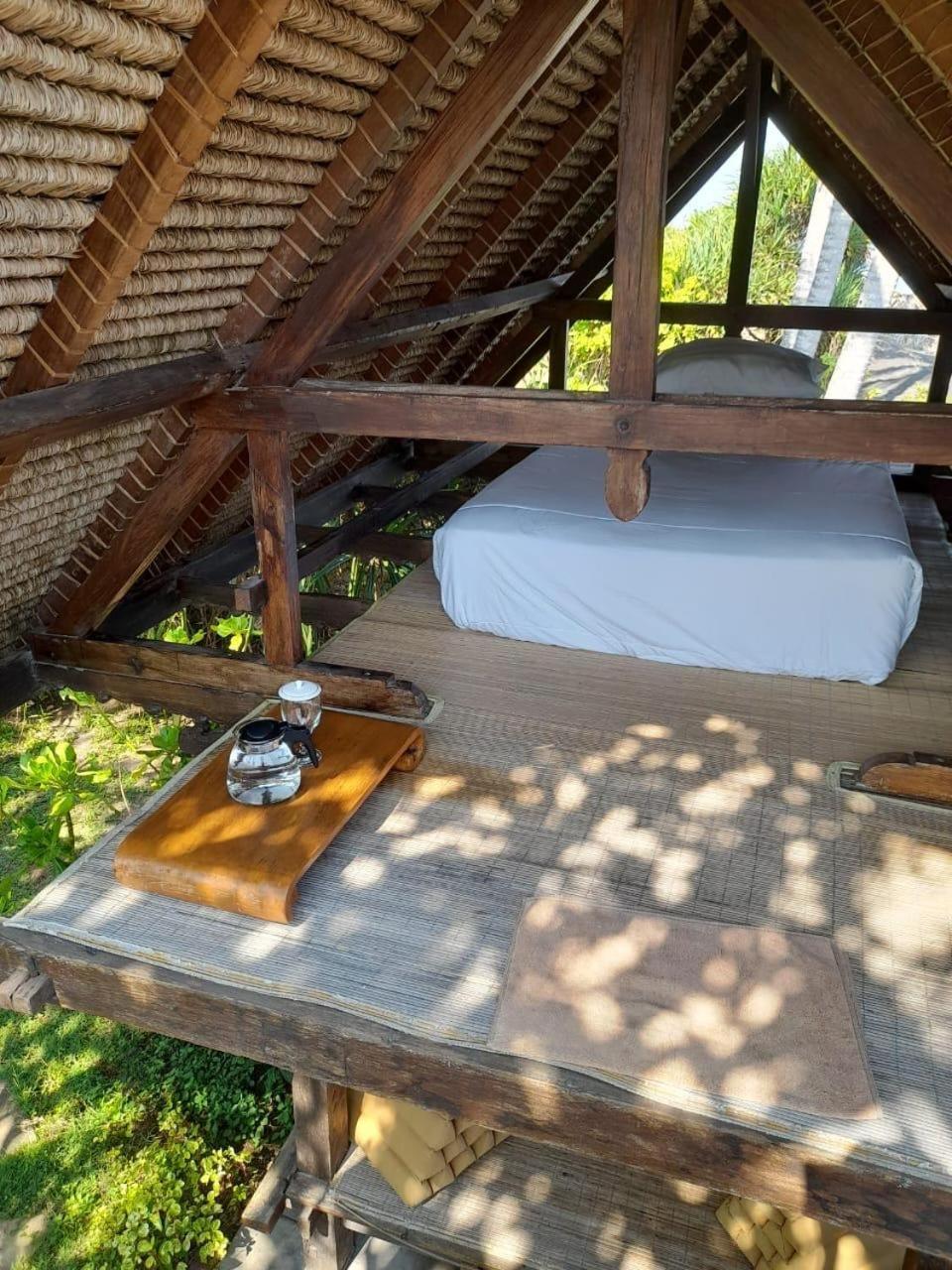 Secret Moon Beach House Jasri Esterno foto