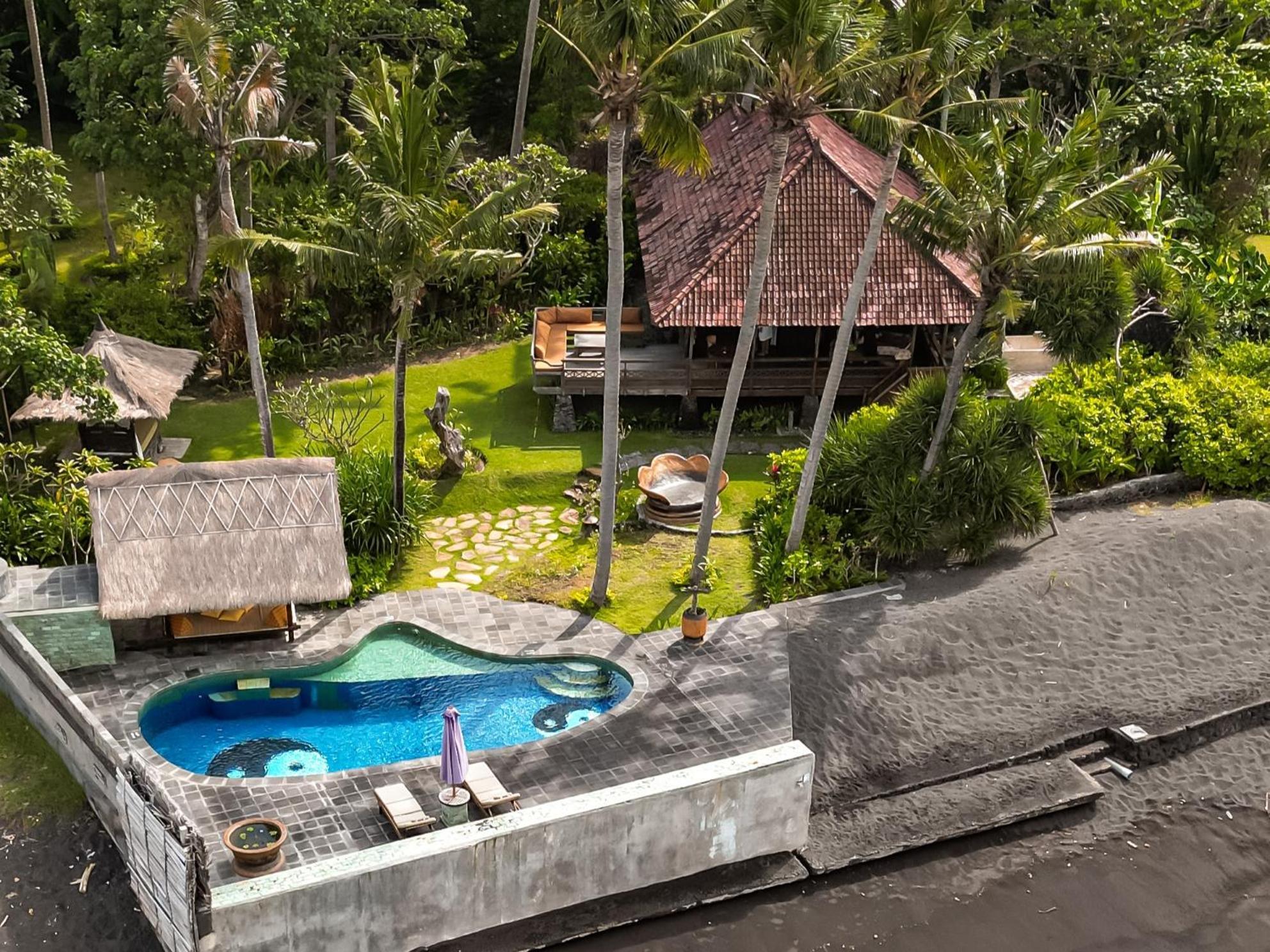 Secret Moon Beach House Jasri Esterno foto